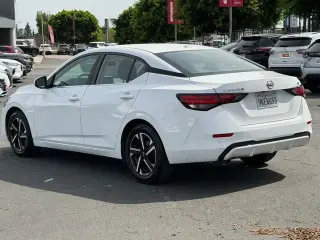 Nissan Sentra 2024 SV 4p Sedano