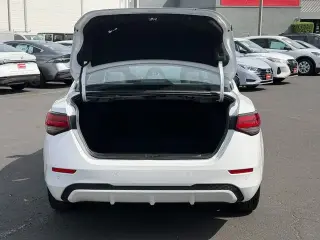 Nissan Sentra 2024 SV 4p Sedano