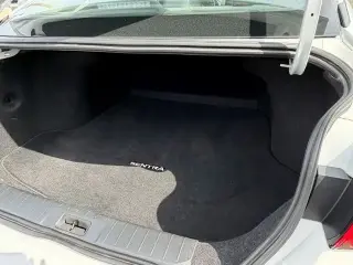 Nissan Sentra 2024 SV 4p Sedano