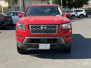 Nissan Frontier 2024 4x2 PRO-X 4p Camioneta de cabina completa 5 pies. SB