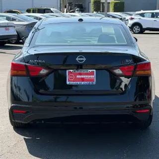 Nissan Altima 2024 2.5 SV 4dr Sedan