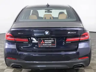 Serie 5 BMW 2023 tracción en las cuatro ruedas 530i xDrive 4p Sedan