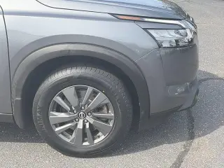Nissan Pathfinder 2022 AWD SV 4dr SUV