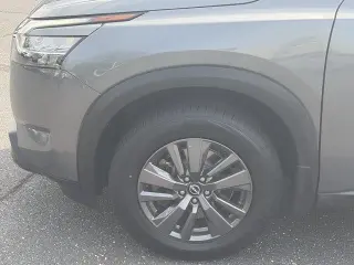 Nissan Pathfinder 2022 AWD SV 4dr SUV