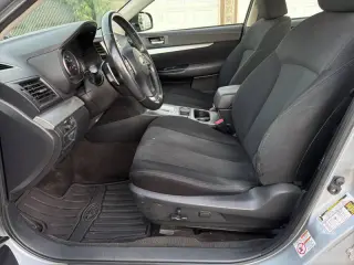 Subaru Legacy 2013
