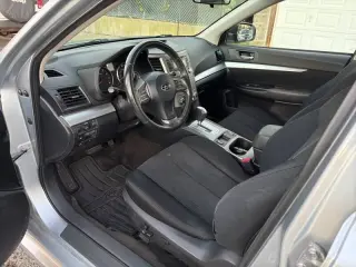Subaru Legacy 2013