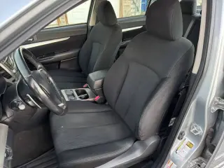 Subaru Legacy 2013