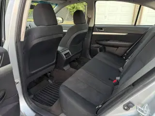 Subaru Legacy 2013