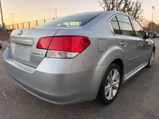 Subaru Legacy 2013