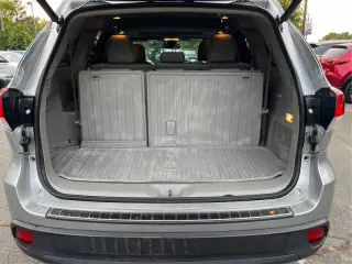 Toyota Highlander Hybrid 2019
