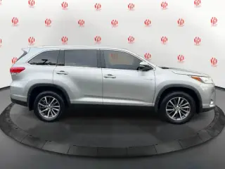 Toyota Highlander Hybrid 2019