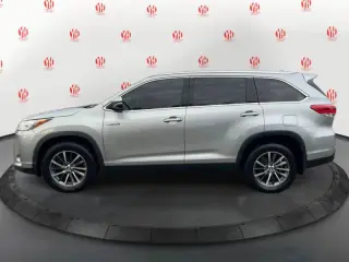 Toyota Highlander Hybrid 2019