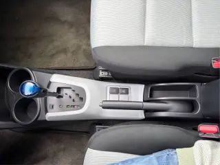 Toyota Prius c 2014
