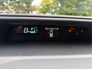 Toyota Prius c 2014