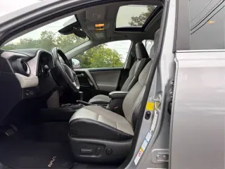 Toyota RAV4 2016