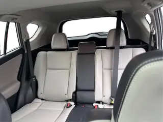 Toyota RAV4 2016