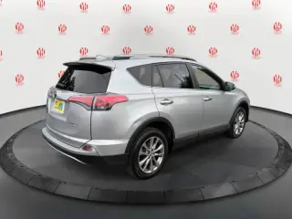 Toyota RAV4 2016