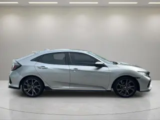 Honda Civic 2018 Sport 4dr Hatchback 6M