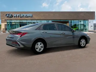 Hyundai ELANTRA 2024 SE 4p Sedan