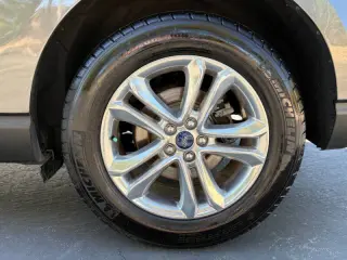Ford Edge 2015