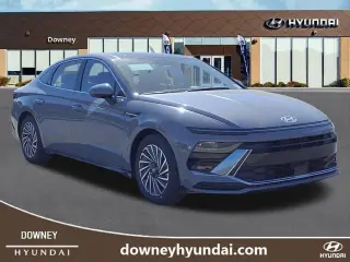 Hyundai SONATA Hybrid 2026 SEL 4p Sedan