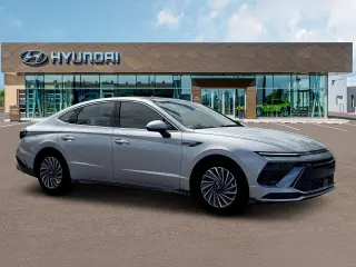 Hyundai SONATA Hybrid 2026 SEL 4dr Sedán