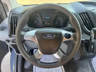 Ford Transit 2019