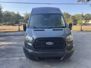 Ford Transit 2019