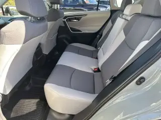 Toyota RAV4 2019 AWD XLE 4dr SUV