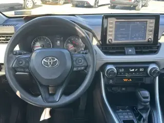 Toyota RAV4 2019 AWD XLE 4dr SUV