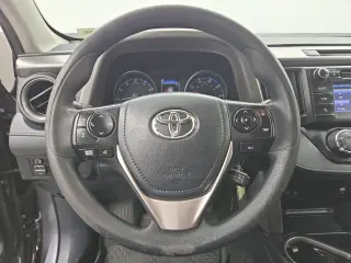 Toyota RAV4 2018 AWD LE 4p SUV