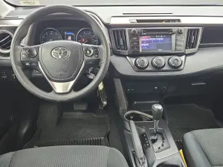 Toyota RAV4 2018 AWD LE 4p SUV