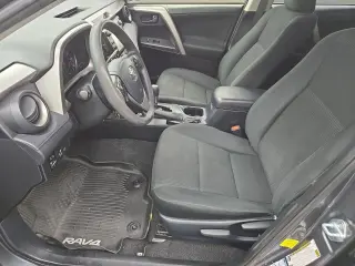 Toyota RAV4 2018 AWD LE 4p SUV