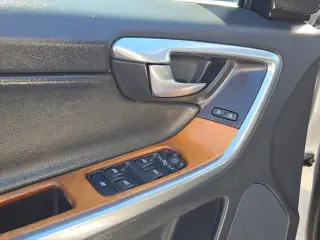 Volvo XC60 2017 AWD T5 Inscription SUV de 4 puertas