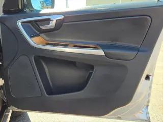 Volvo XC60 2017 AWD T5 Inscription SUV de 4 puertas