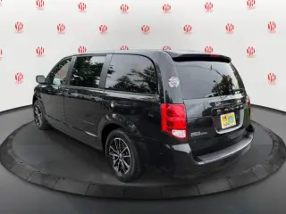 Dodge Grand Caravan 2017