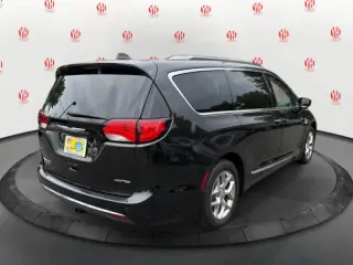 Chrysler Pacifica 2018
