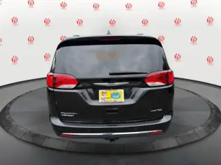 Chrysler Pacifica 2018