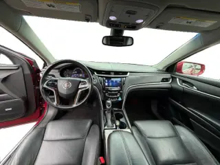 Cadillac XTS 2013