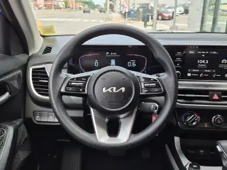 Kia Seltos 2024 AWD LX 4p SUV