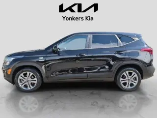 Kia Seltos 2023 AWD LX 4p SUV