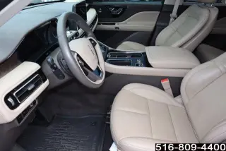 Lincoln Aviator 2023 AWD Reserve 4dr SUV