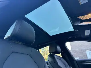 BMW Serie 5 2019 530e iPerformance Sedán 4 puertas