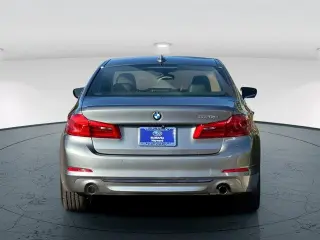 BMW Serie 5 2019 530e iPerformance Sedán 4 puertas