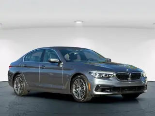 BMW Serie 5 2019 530e iPerformance Sedán 4 puertas