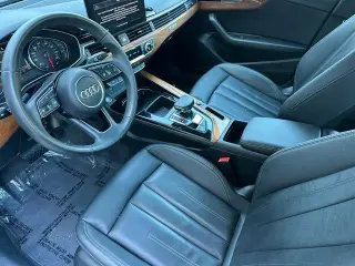 Audi A4 2023 AWD quattro Premium 40 TFSI 4p Sedan