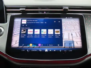 Mercedes-Benz Clase E 2025 AWD E 350 4MATIC Sedán de 4 puertas