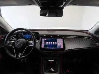 Mercedes-Benz Clase E 2025 AWD E 350 4MATIC Sedán de 4 puertas