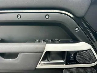 Land Rover Defender 2022 AWD 110 S 4dr SUV