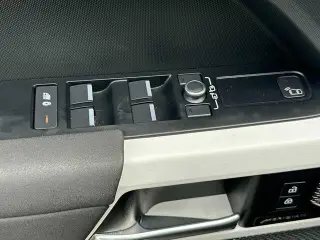 Land Rover Defender 2022 AWD 110 S 4dr SUV